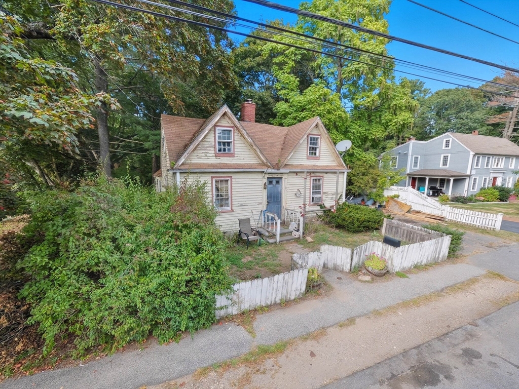 29 Conant Street Property Photo 5