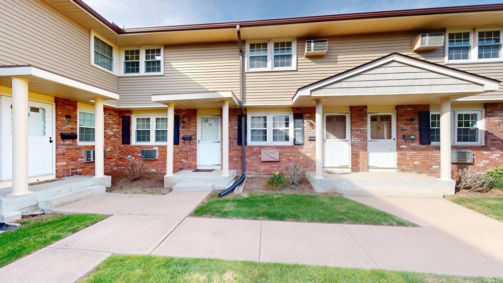 420 Main Street # 71 Property Photo 1