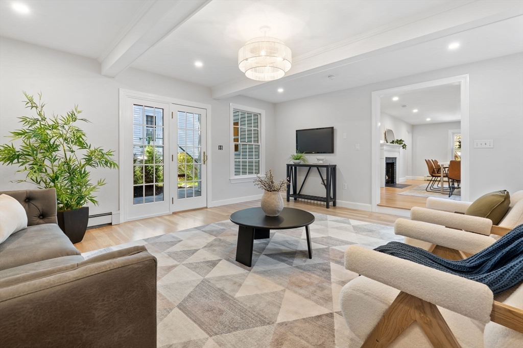 119 Gloucester St Property Photo 1