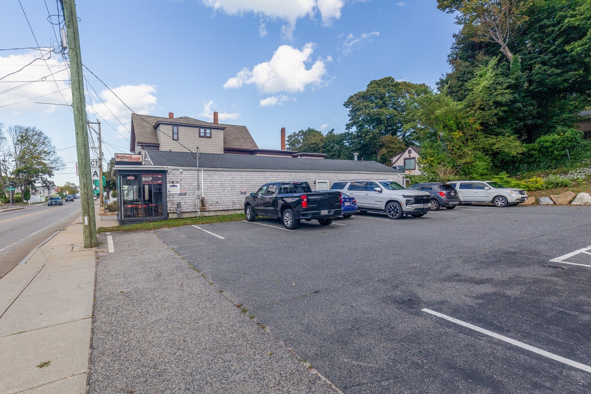 24 Samoset St Property Photo 6