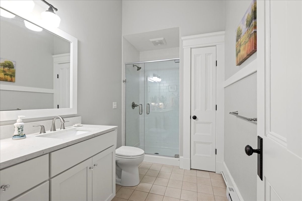 58 Main St # 3 Property Photo 7