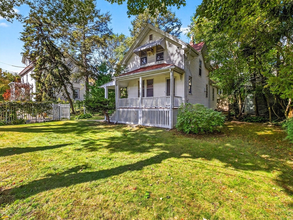 16 Hilburn Pl Property Photo 1