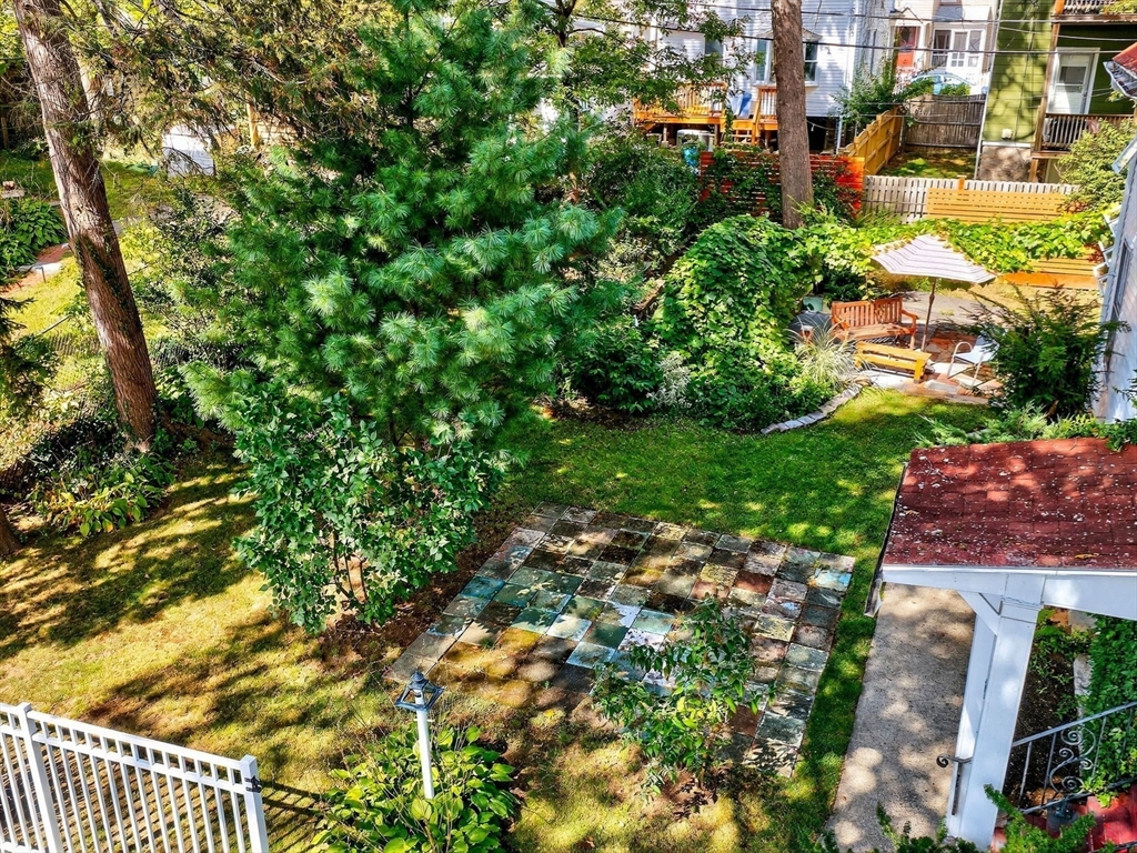 16 Hilburn Pl Property Photo 5