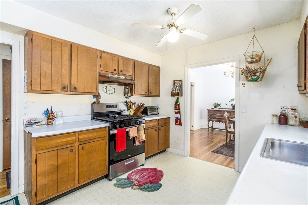 49 Duck Marsh Property Photo 14