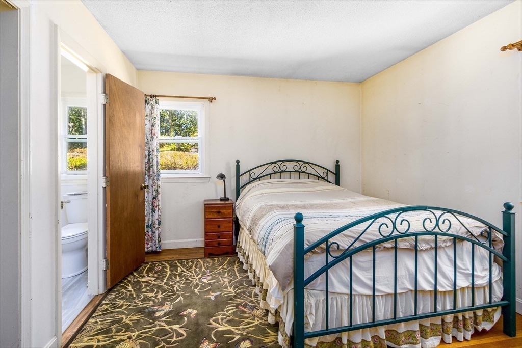 49 Duck Marsh Property Photo 16