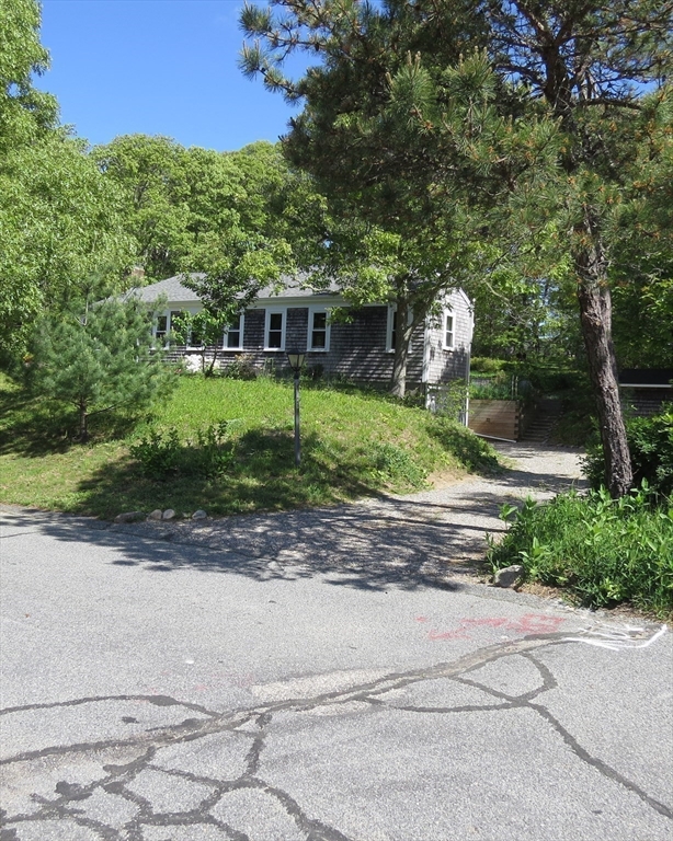 49 Duck Marsh Property Photo 34