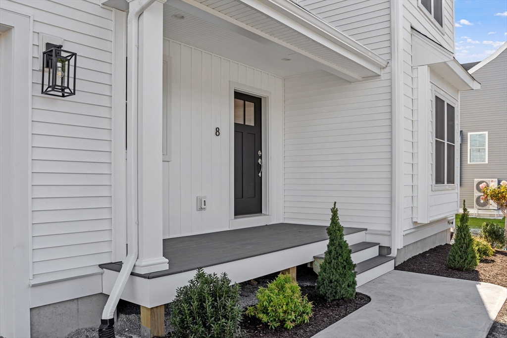 13 Waites Crossing Way Property Photo 4