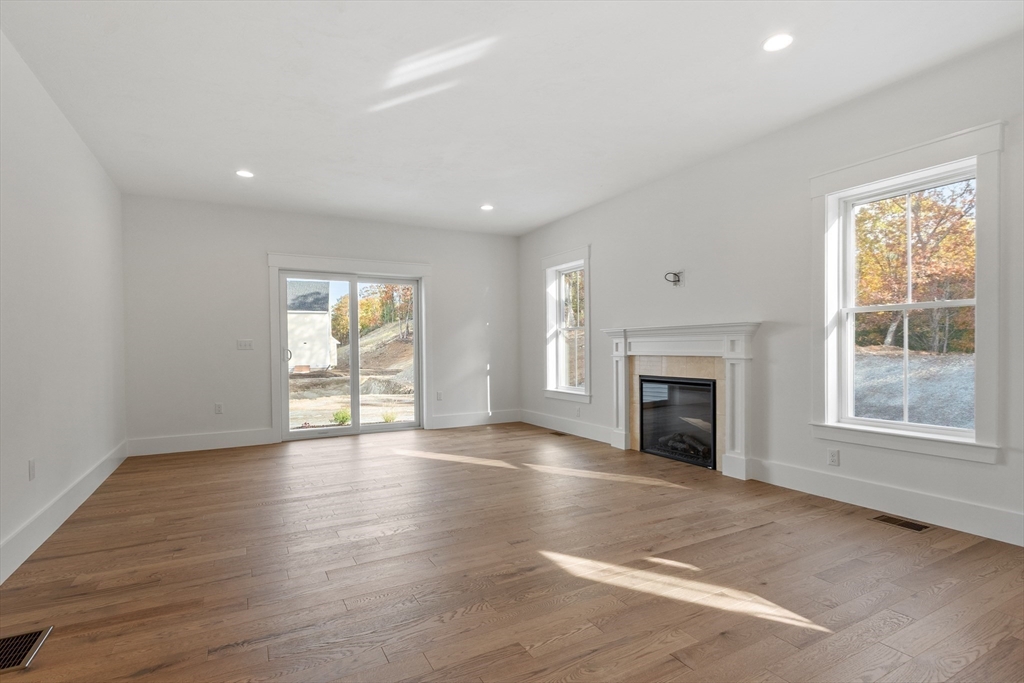 13 Waites Crossing Way Property Photo 11