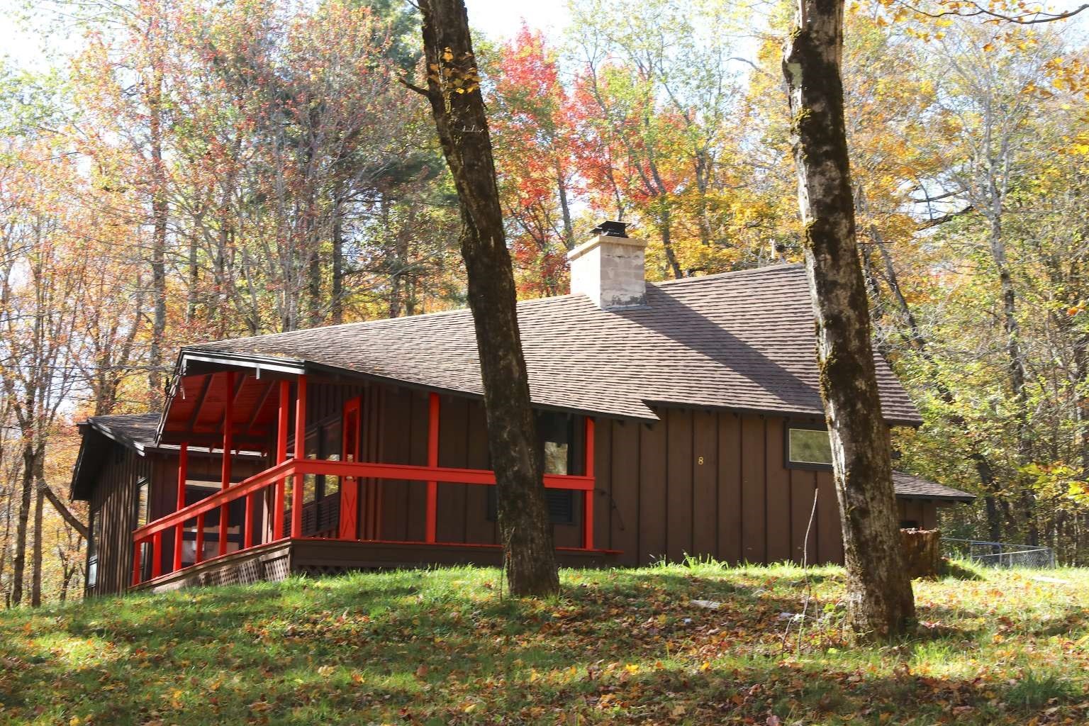 8 Thayer Road Property Photo 9
