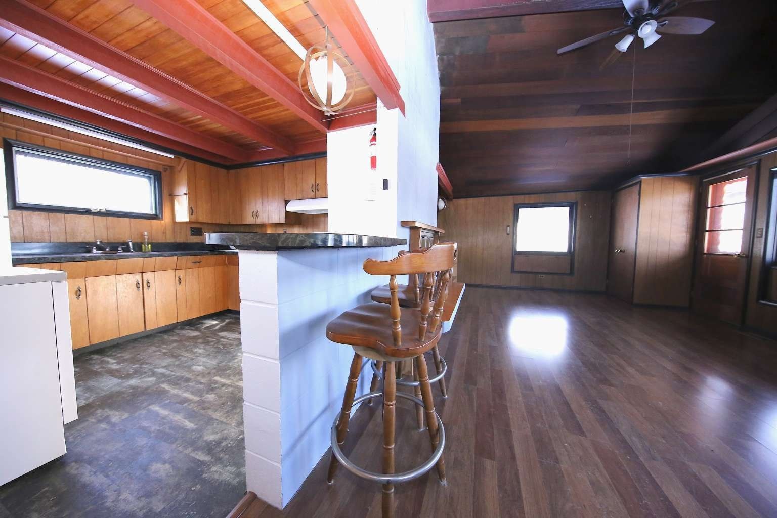 8 Thayer Road Property Photo 23