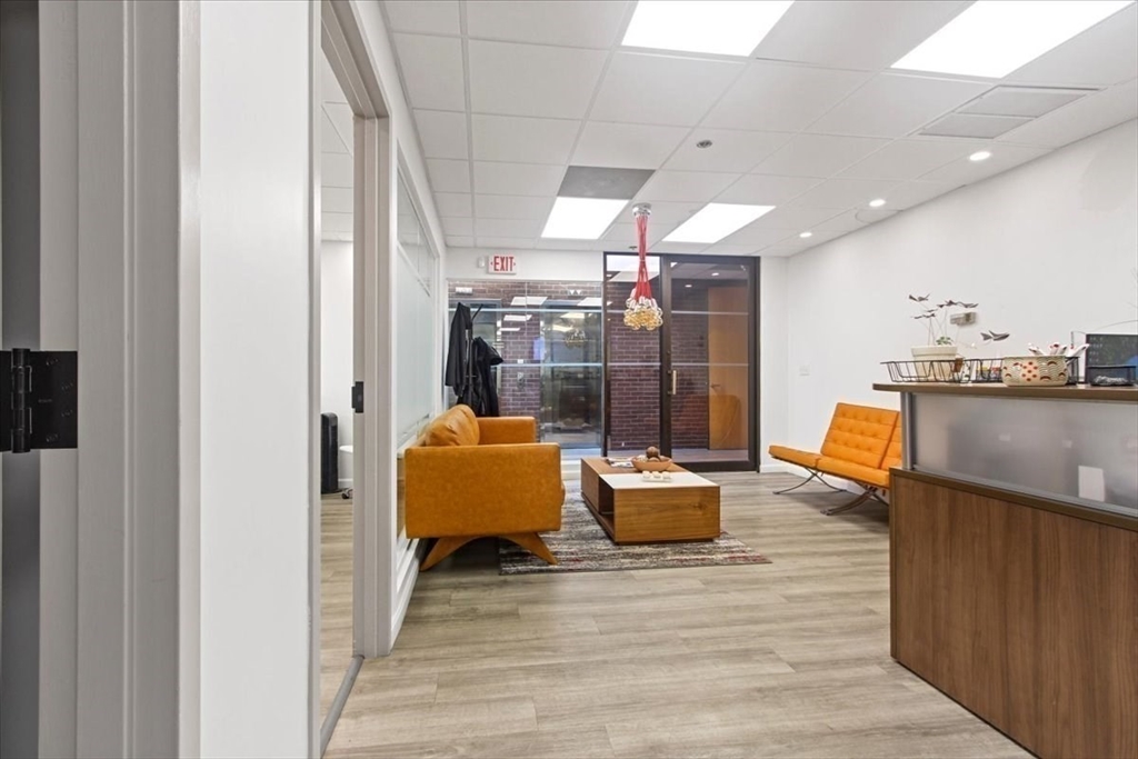 100 Corporate Pl # 502 Property Photo 3