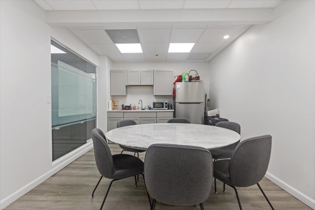 100 Corporate Pl # 502 Property Photo 10