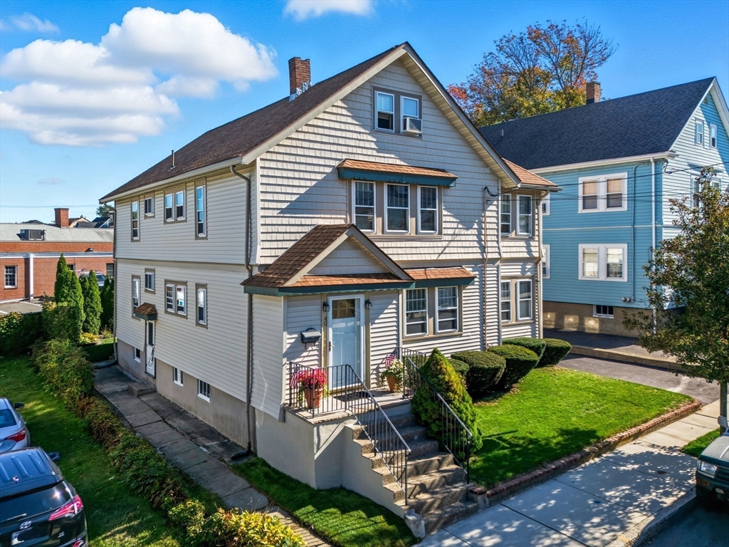 40 Cottage Park Rd Property Photo 1