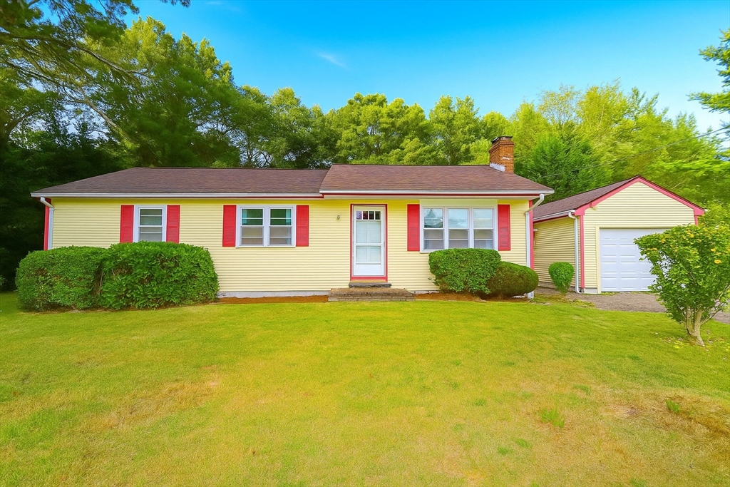 36 Winfield St Property Photo 1