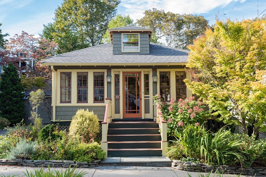 33 Newport St Property Photo 1