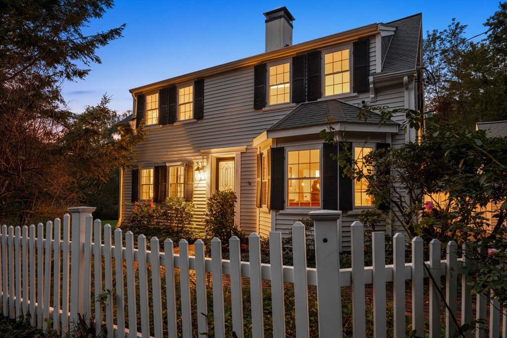 231 Larch Row Property Photo 1