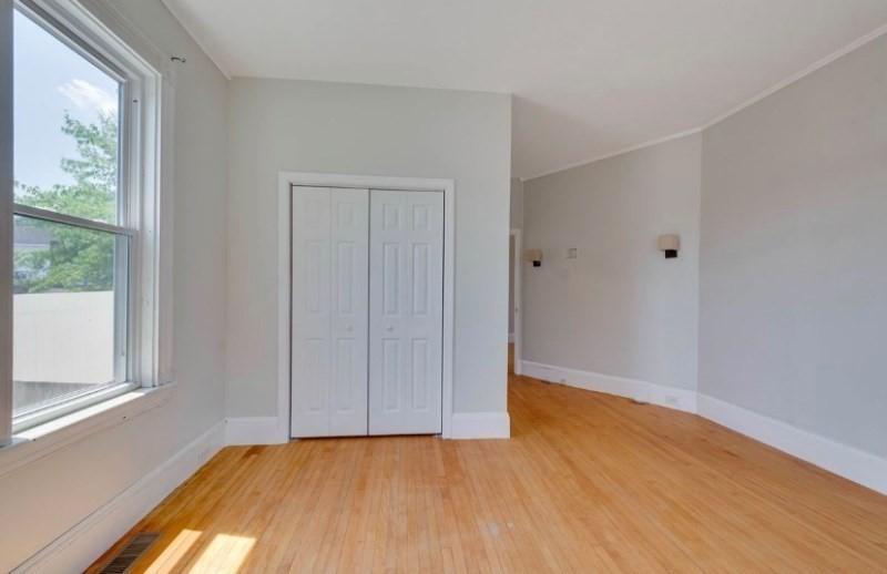 12 Fiske # 1 Property Photo 6