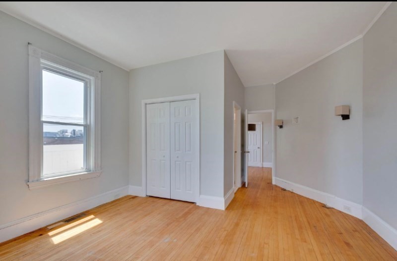 12 Fiske # 1 Property Photo 7
