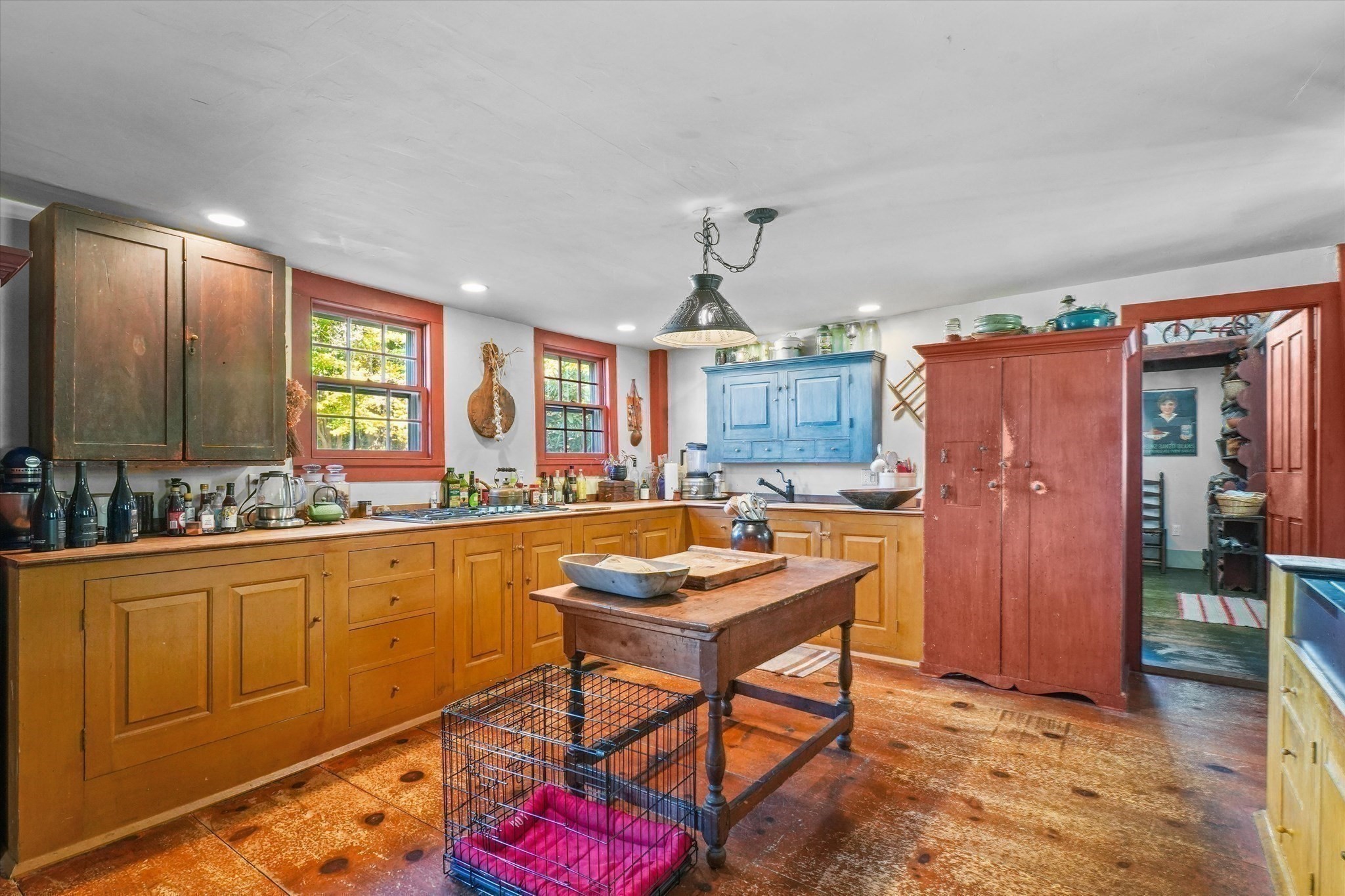 21 Sturbridge Rd Property Photo 6