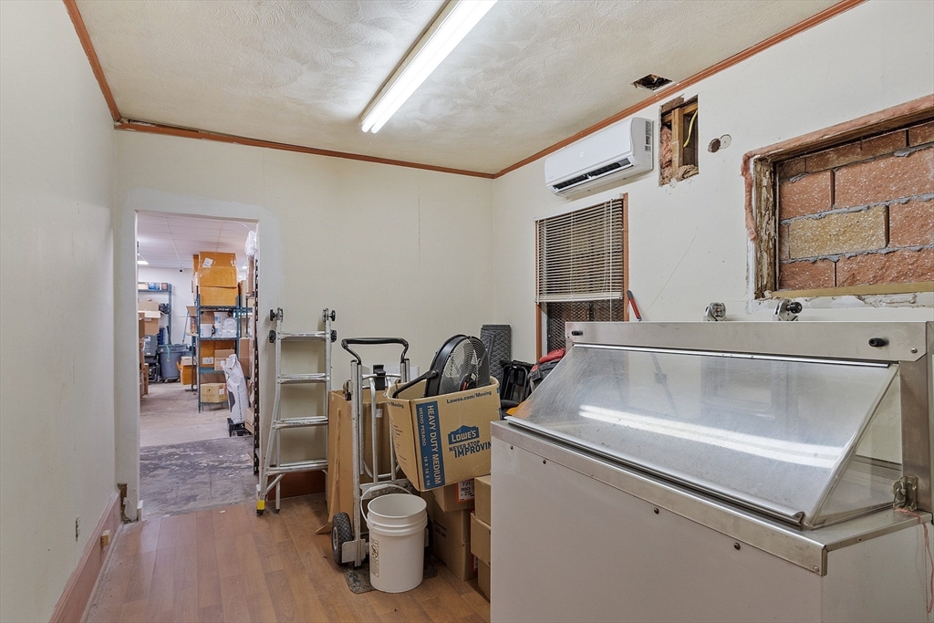 295 Boston Road Property Photo 20
