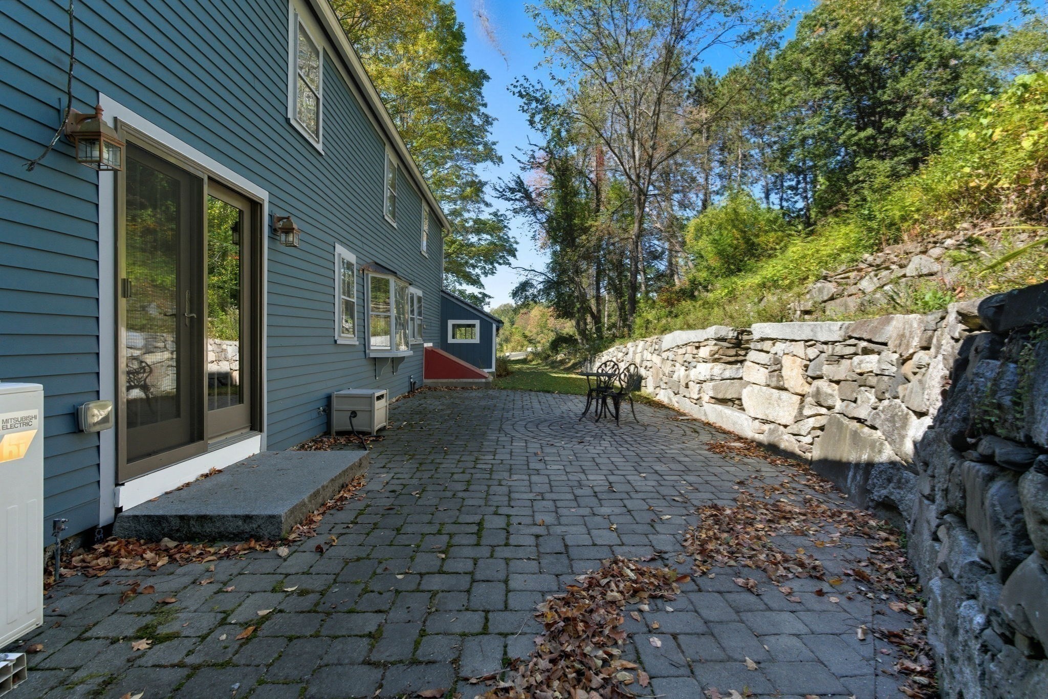 227 Boston Rd Property Photo 5