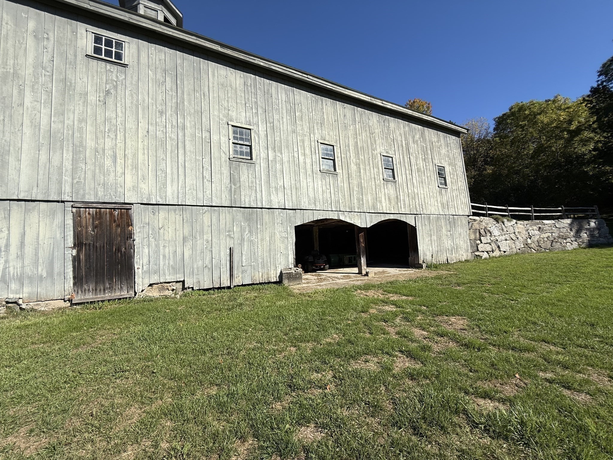 227 Boston Rd Property Photo 8