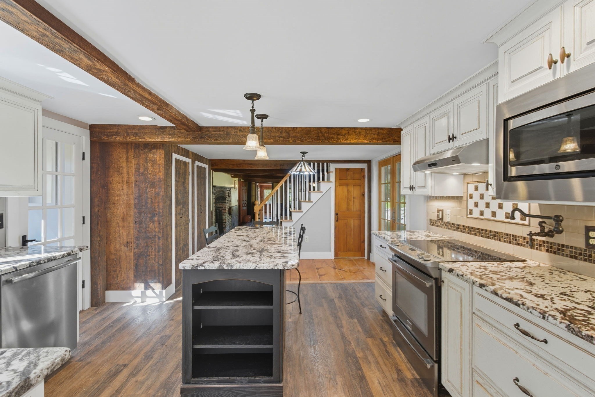 227 Boston Rd Property Photo 13