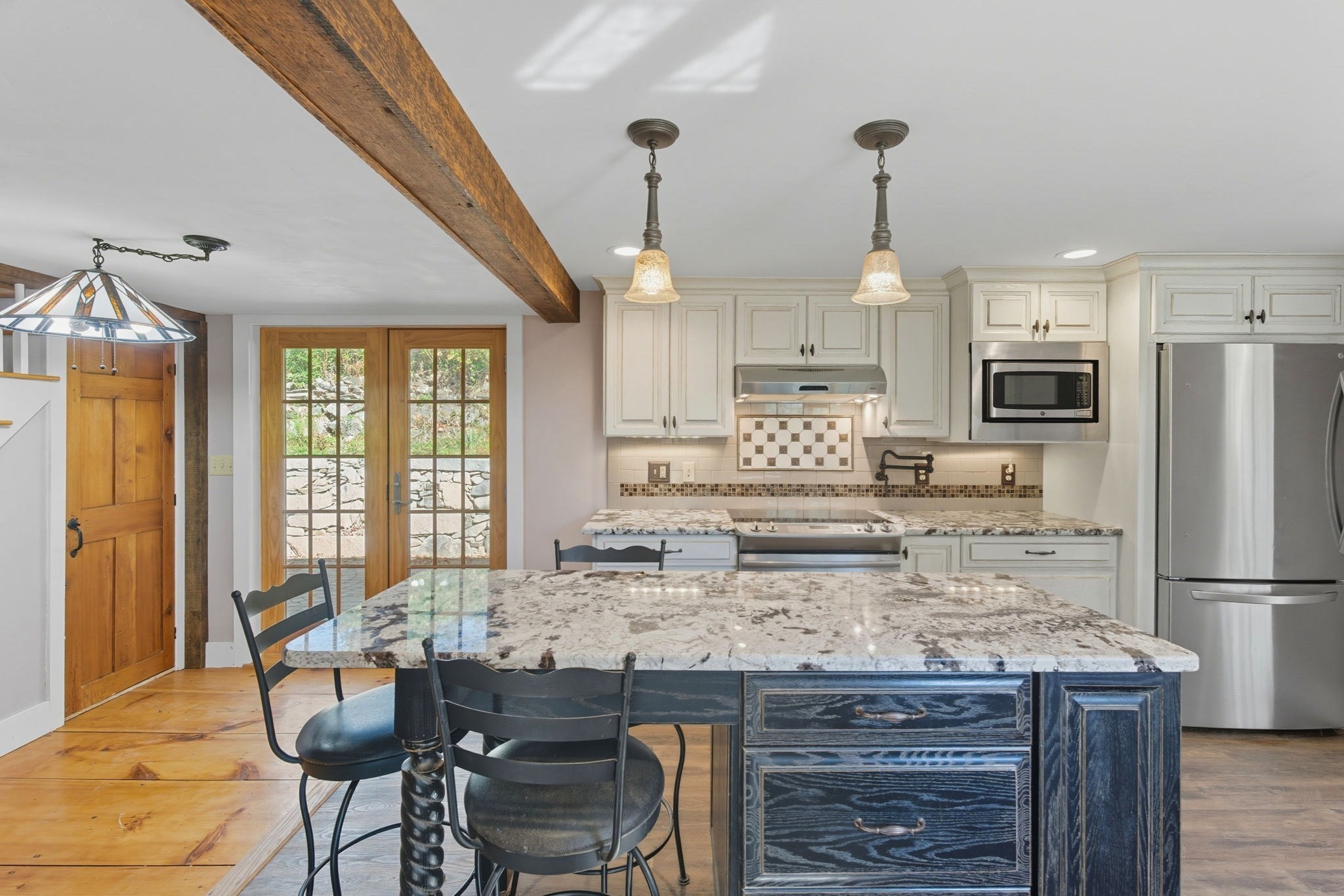 227 Boston Rd Property Photo 14