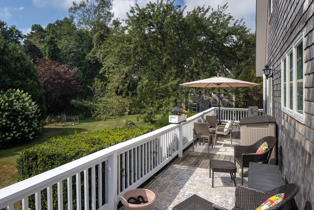 4 Blackhall Ct Property Photo 8