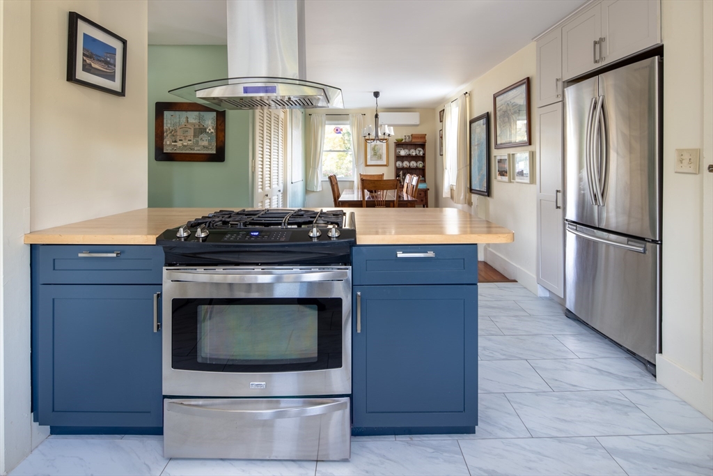 4 Blackhall Ct Property Photo 17