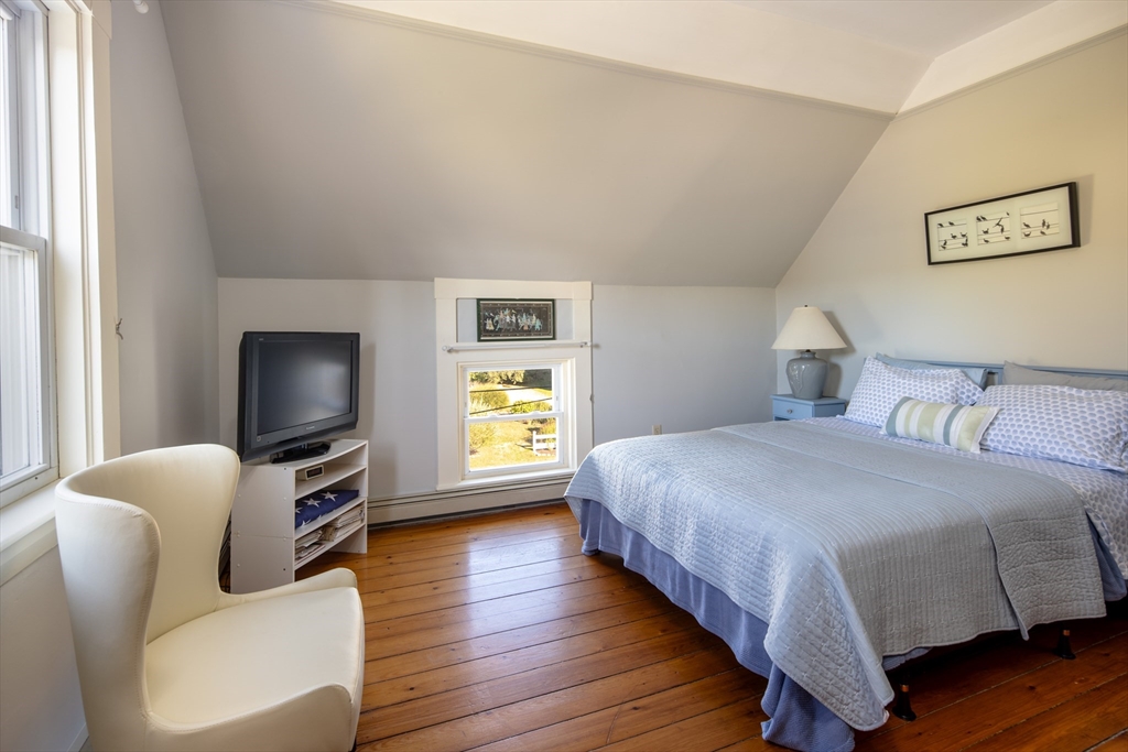 4 Blackhall Ct Property Photo 25