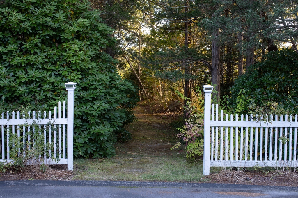 4 Blackhall Ct Property Photo 37