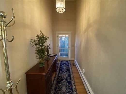 529 Pearl Street Property Photo 9