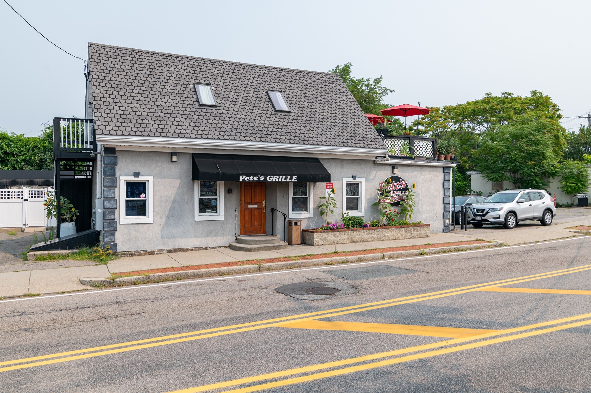 540 South Street Property Photo 3