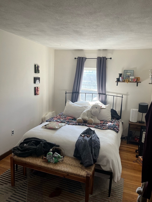 1 Salem # 3a Property Photo 2