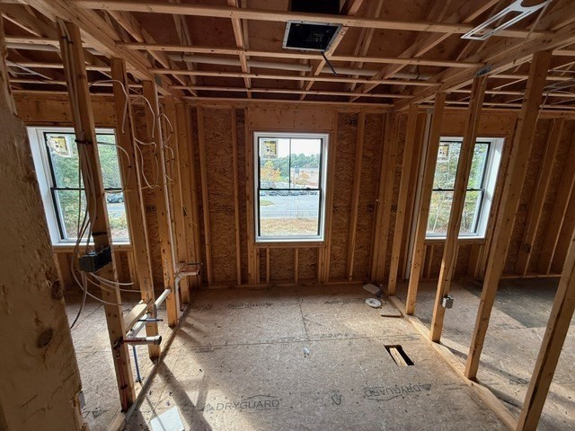 66 S Main St Property Photo 4