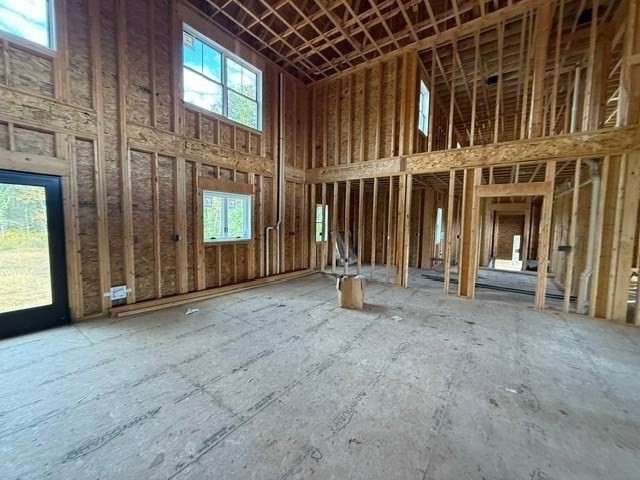 66 S Main St Property Photo 10