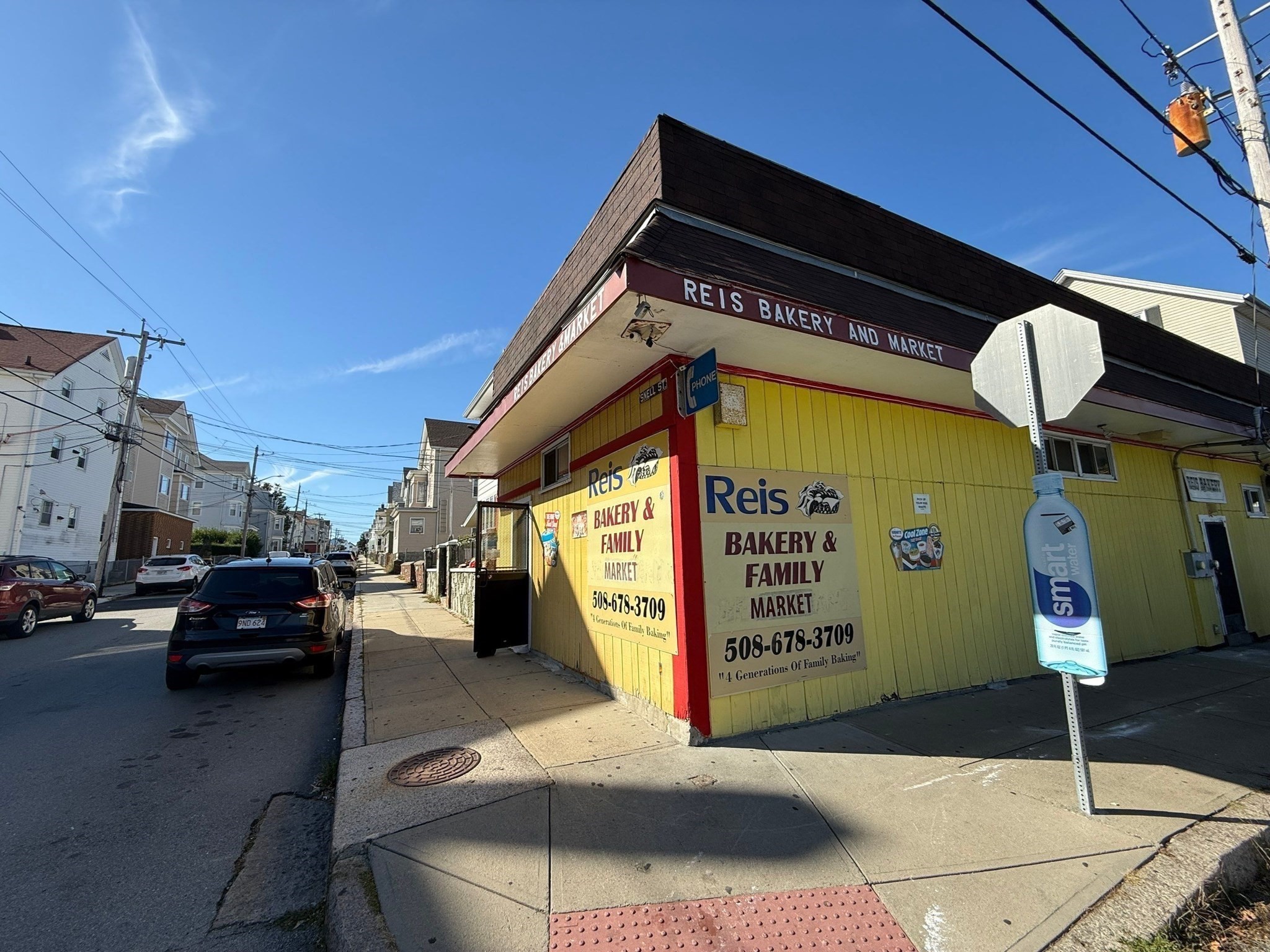 208 Snell St Property Photo 2
