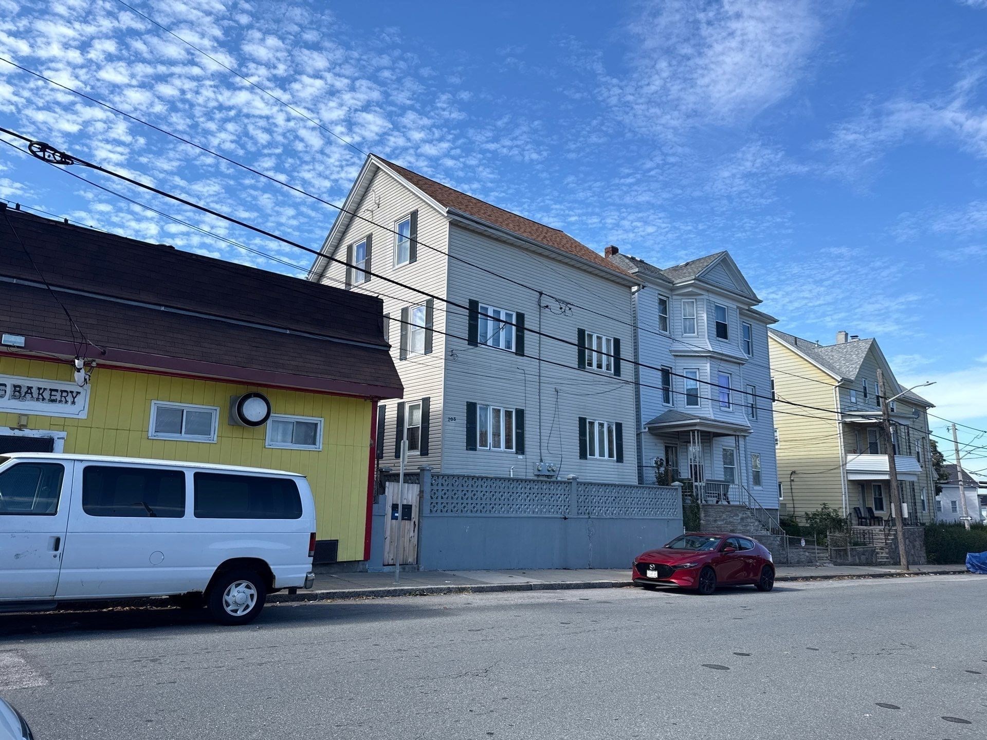208 Snell St Property Photo 16