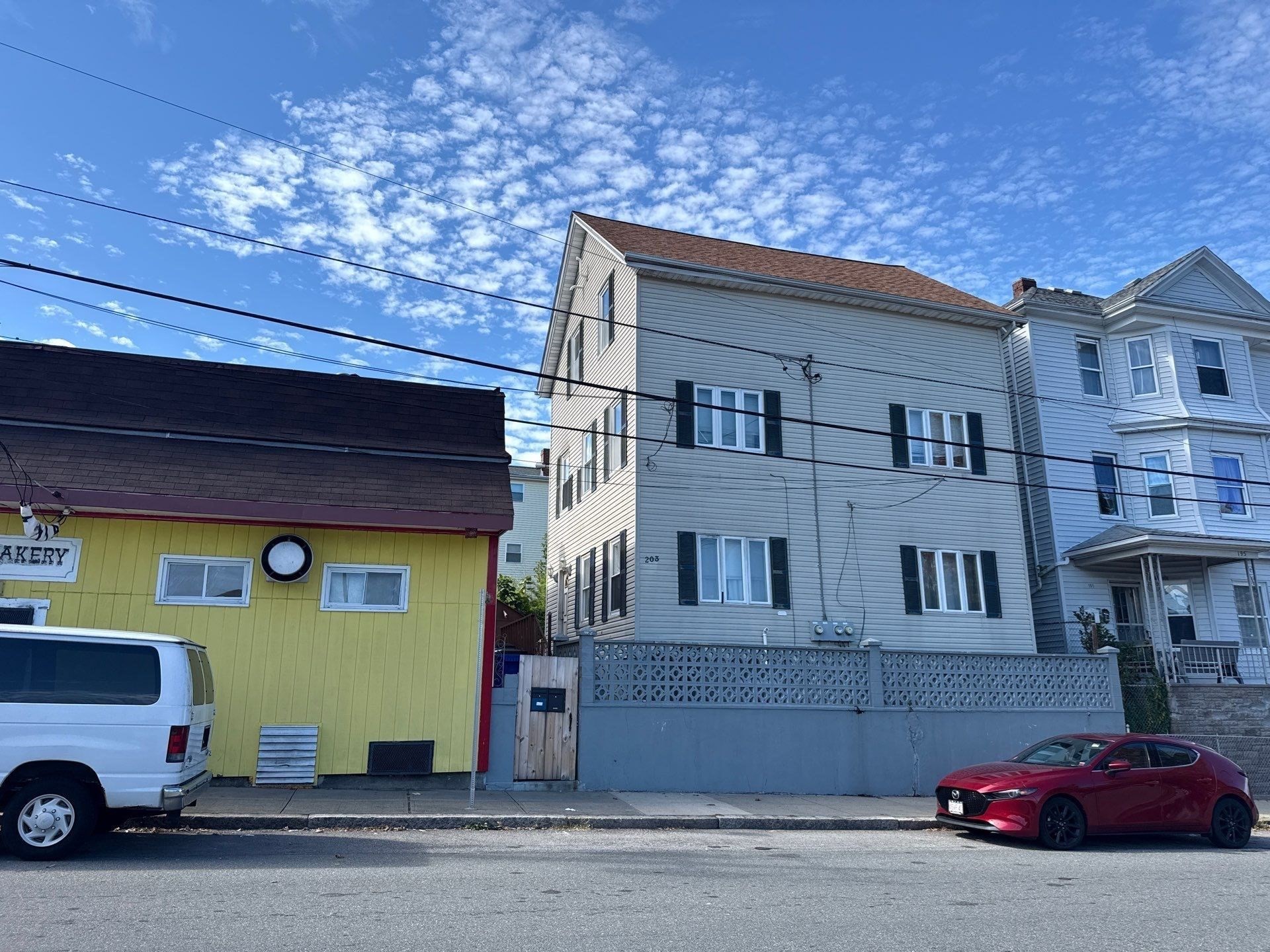 208 Snell St Property Photo 17