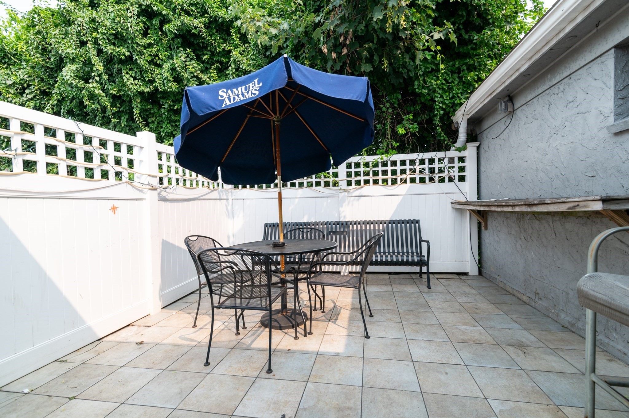 540 South Street Property Photo 23