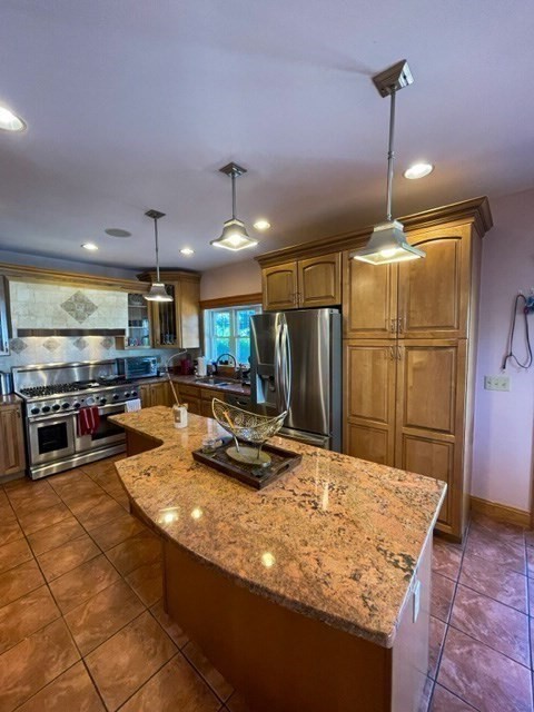 55 Metropolitan Ave Property Photo 3