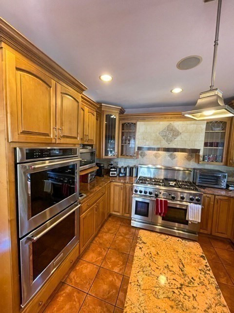 55 Metropolitan Ave Property Photo 12