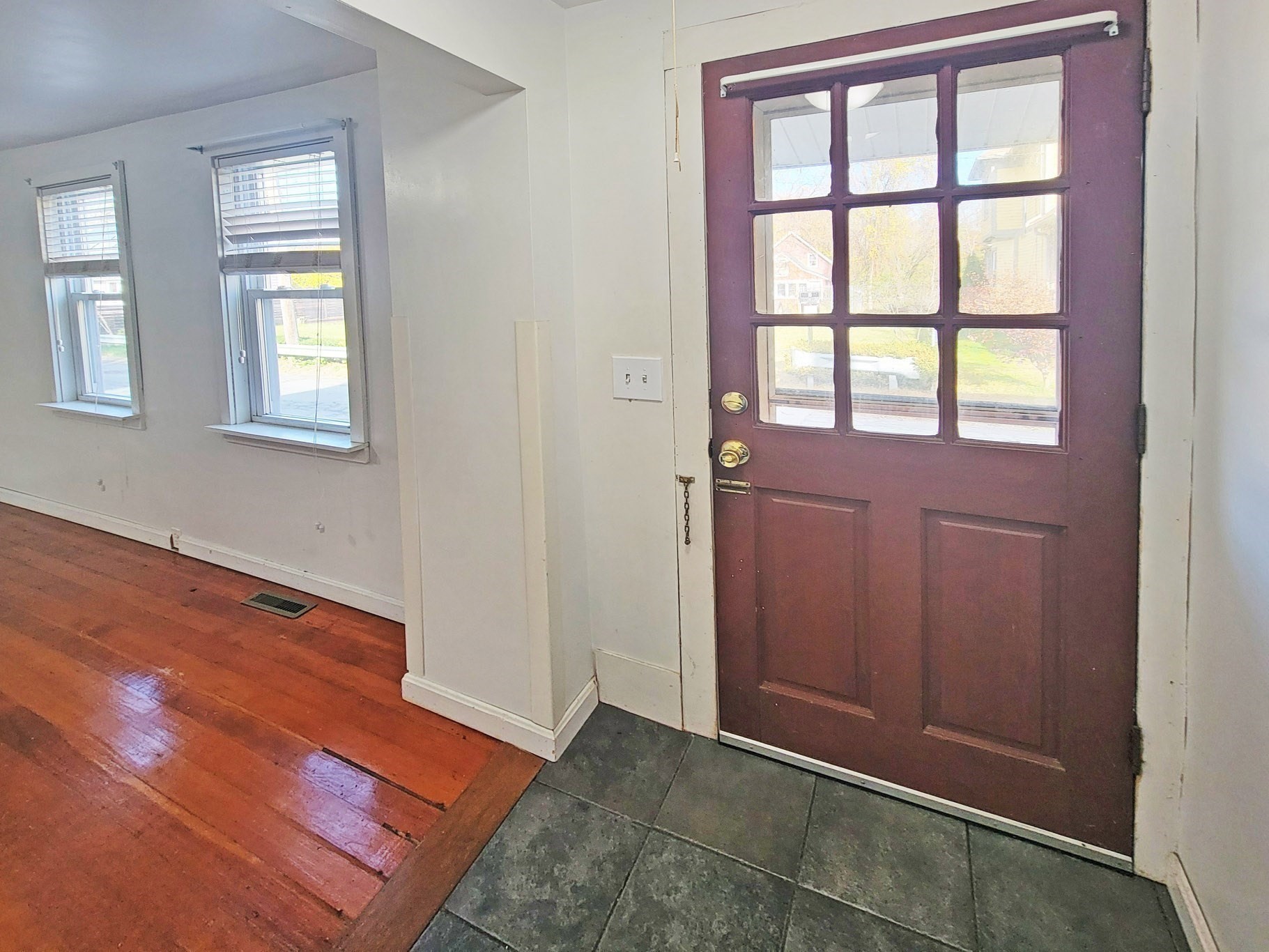 12 School Street Property Photo 10
