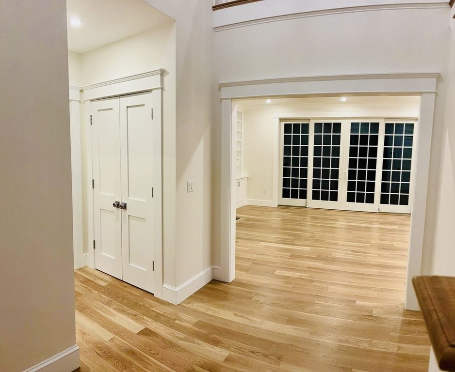 27 7th Street Property Photo 6