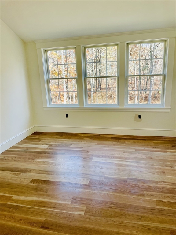27 7th Street Property Photo 12