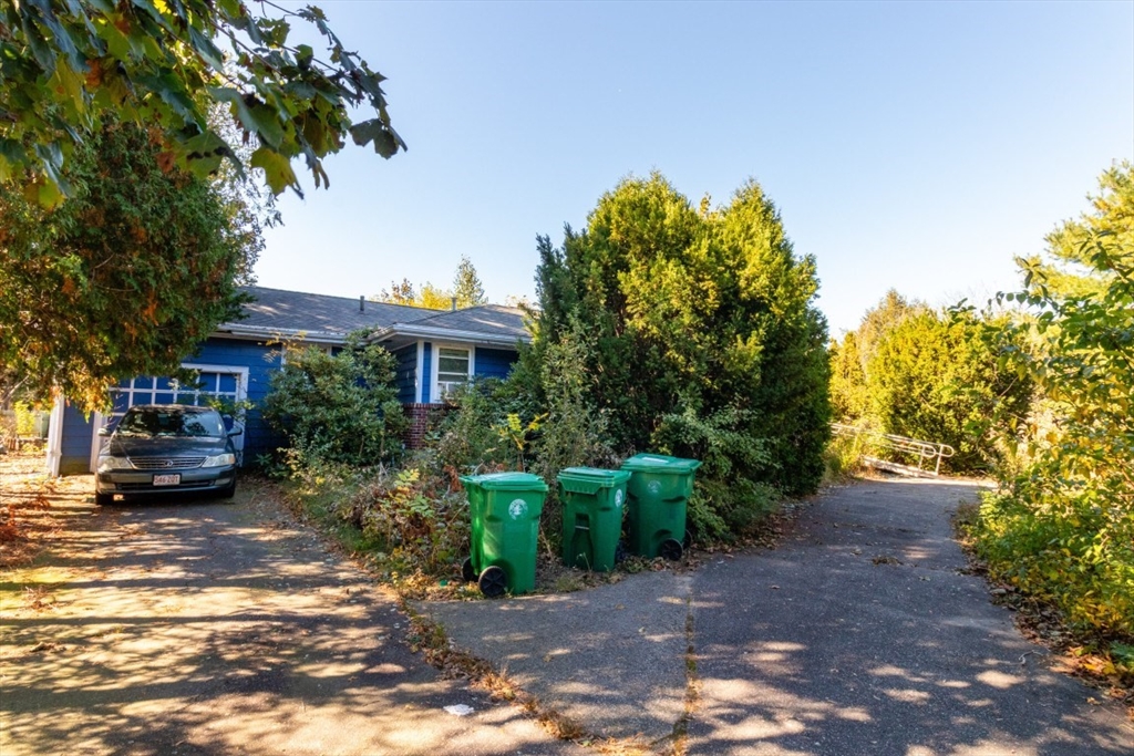 355 Canton St Property Photo 2