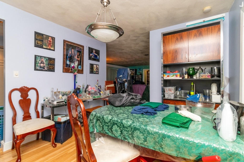 355 Canton St Property Photo 18