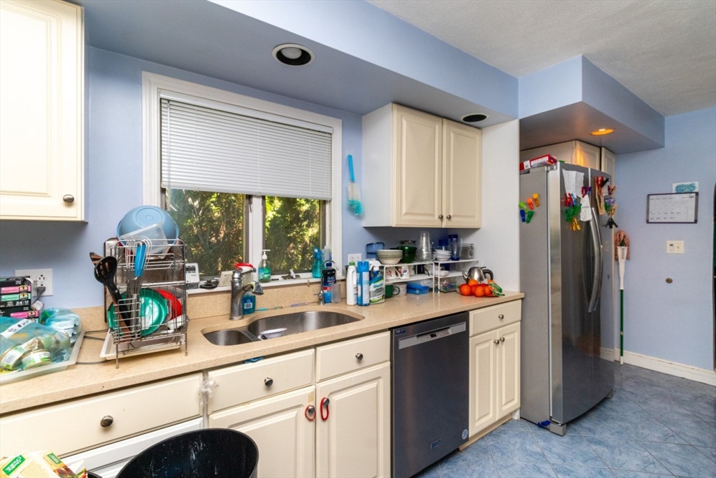 355 Canton St Property Photo 22