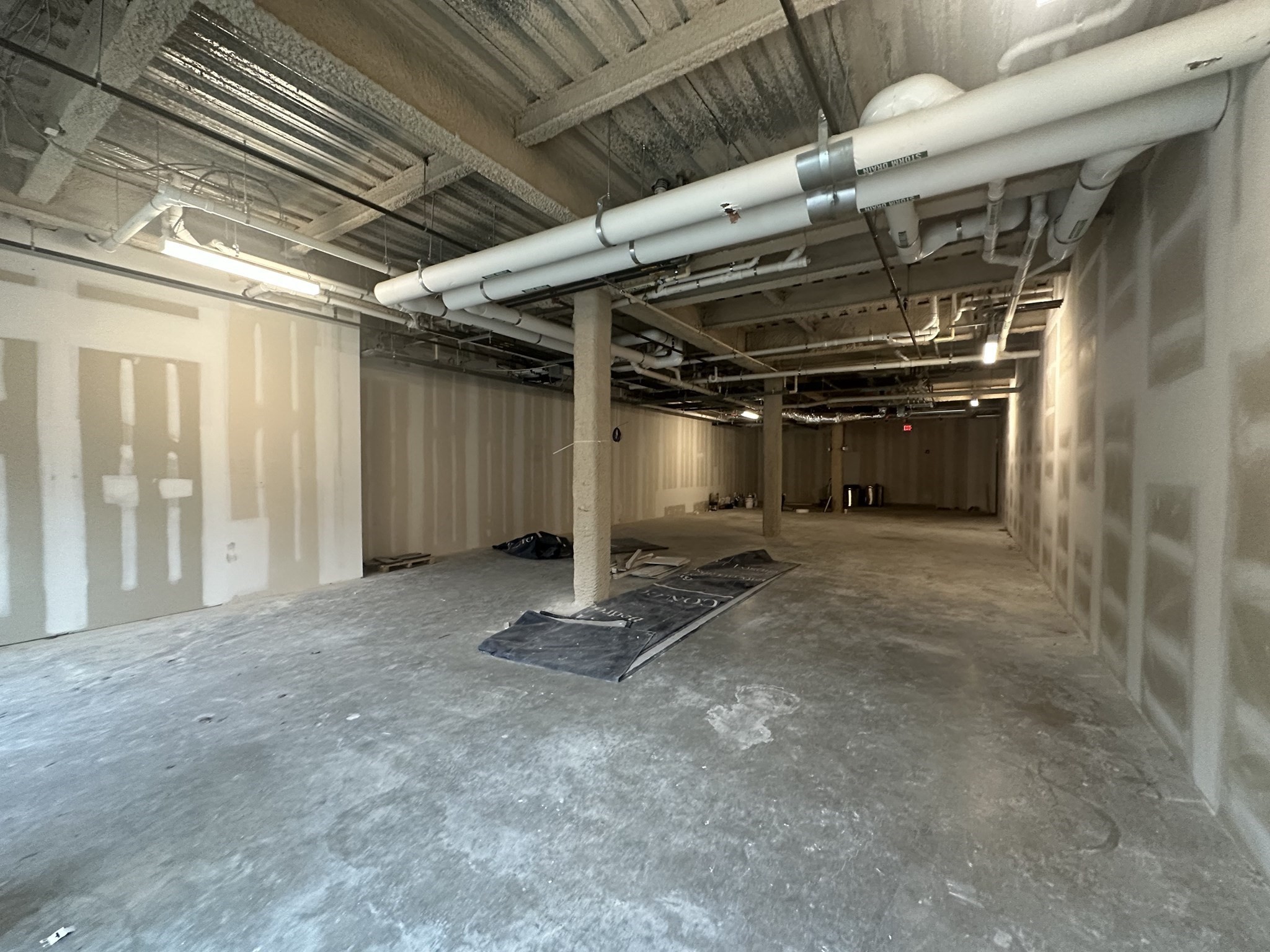 839 Beacon St # C2 Property Photo 4